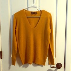 Theory V neck cashmere sweater